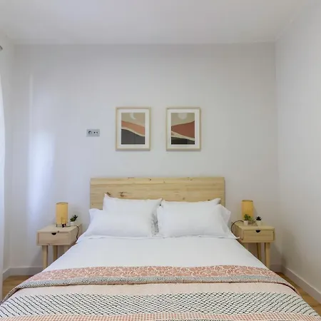 2 Paradas Al Cascoviejo, 1 Min Al Metro - Basarrate *